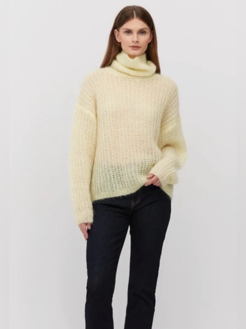 Butter Yellow  Turtleneck Sweater size 32/34 Mohair/ Wool NWT